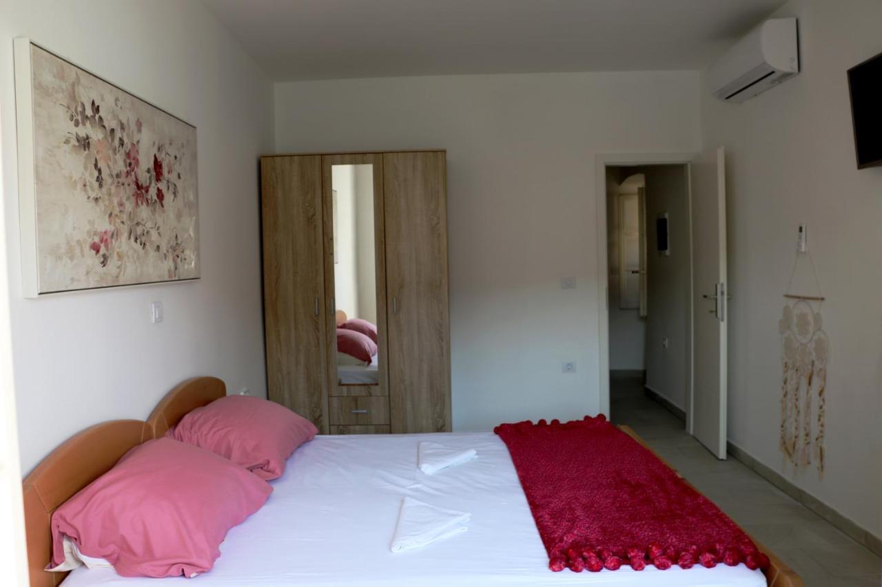 Apartment Penthouse & Apartment Studio Franci พาก ภายนอก รูปภาพ